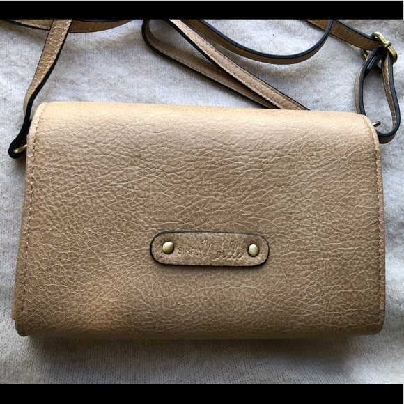 💓Simply Noelle Crossbody Bag 💓 - Picture 15 of 15